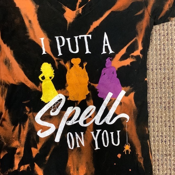 Disney Hocus Pocus‎ T - Shirt Adult Size Medium - Picture 4 of 5